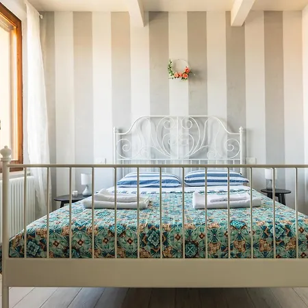 Coroncina 2 - Zona Strategica Apartman Siena