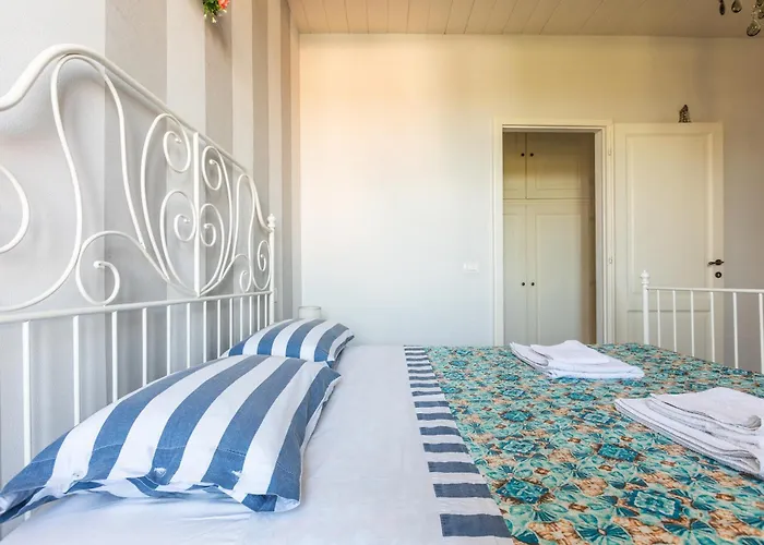 Coroncina 2 - Zona Strategica Apartament