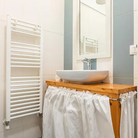 아파트 Coroncina 2 - Zona Strategica *